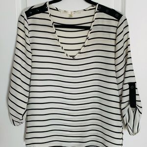 Fun 2 Fun (Stitch Fix) Blouse